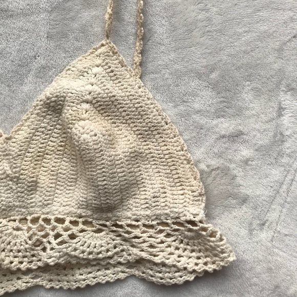 Crochet bralette - Picture 3 of 3